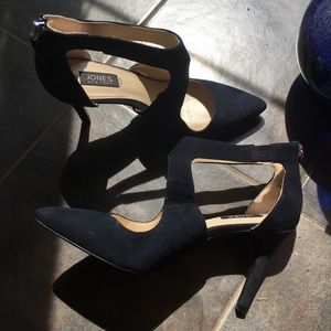 Navy Blue velvety size 9 heels